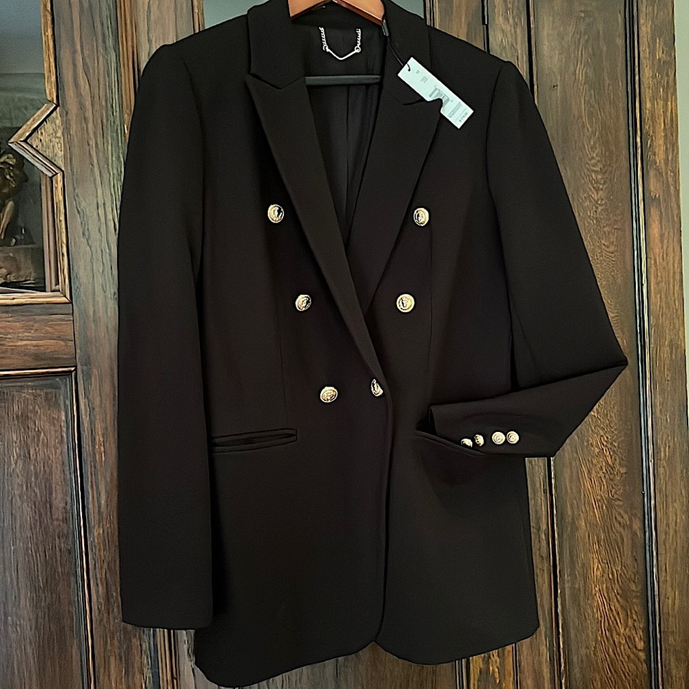 NWT TAHARI DBL BREASTED BLAZER SZ 10. PRISTINE.Will brush lint b4 sending🌼